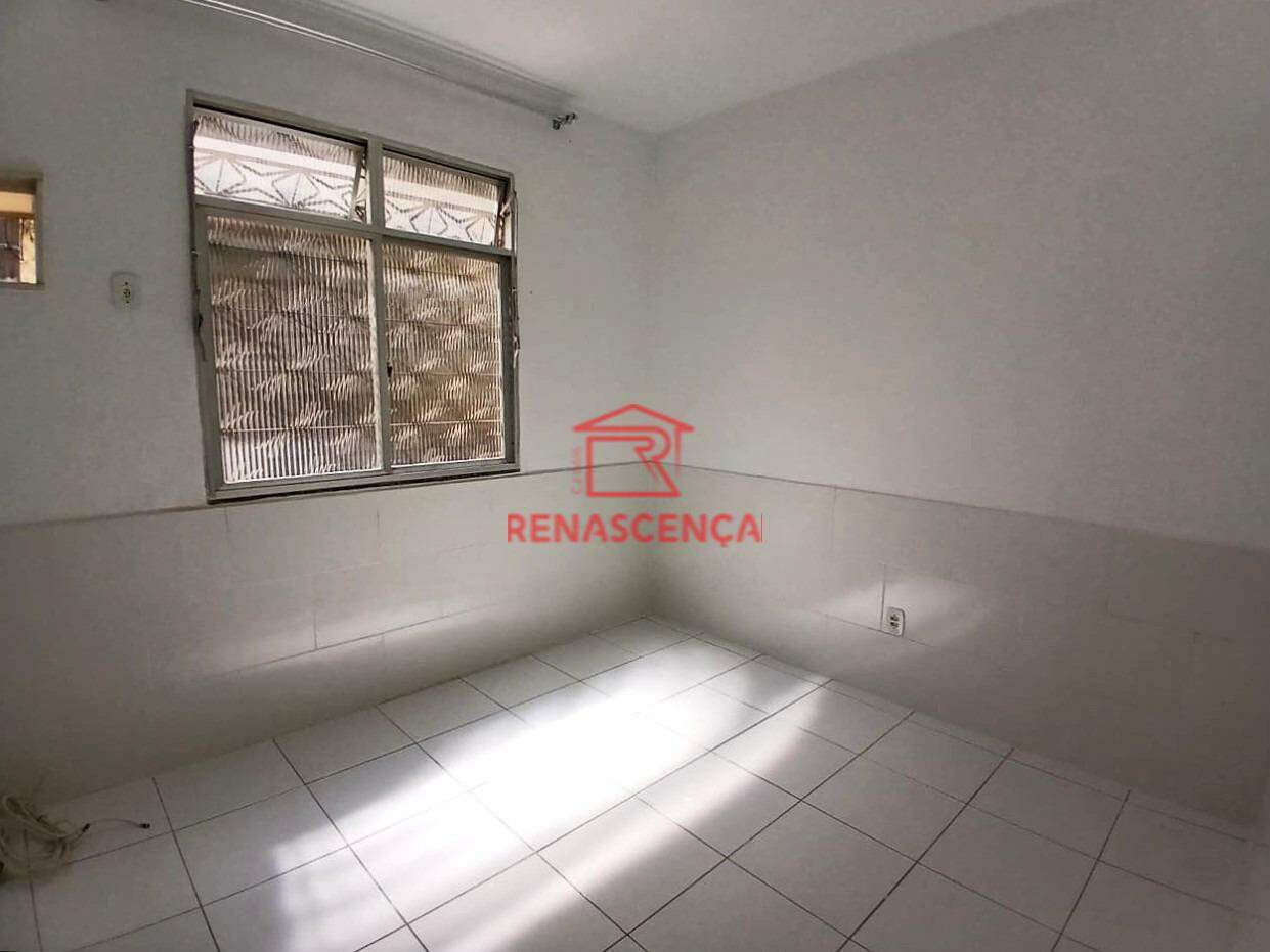 Casa de Vila para aluguel no Praça Seca: 