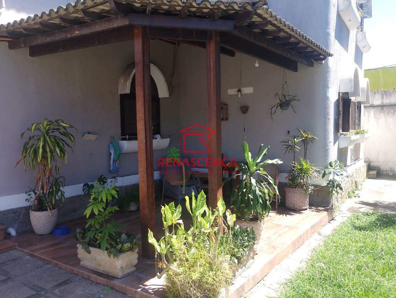 Casa Comercial para aluguel no Santa Cruz: 