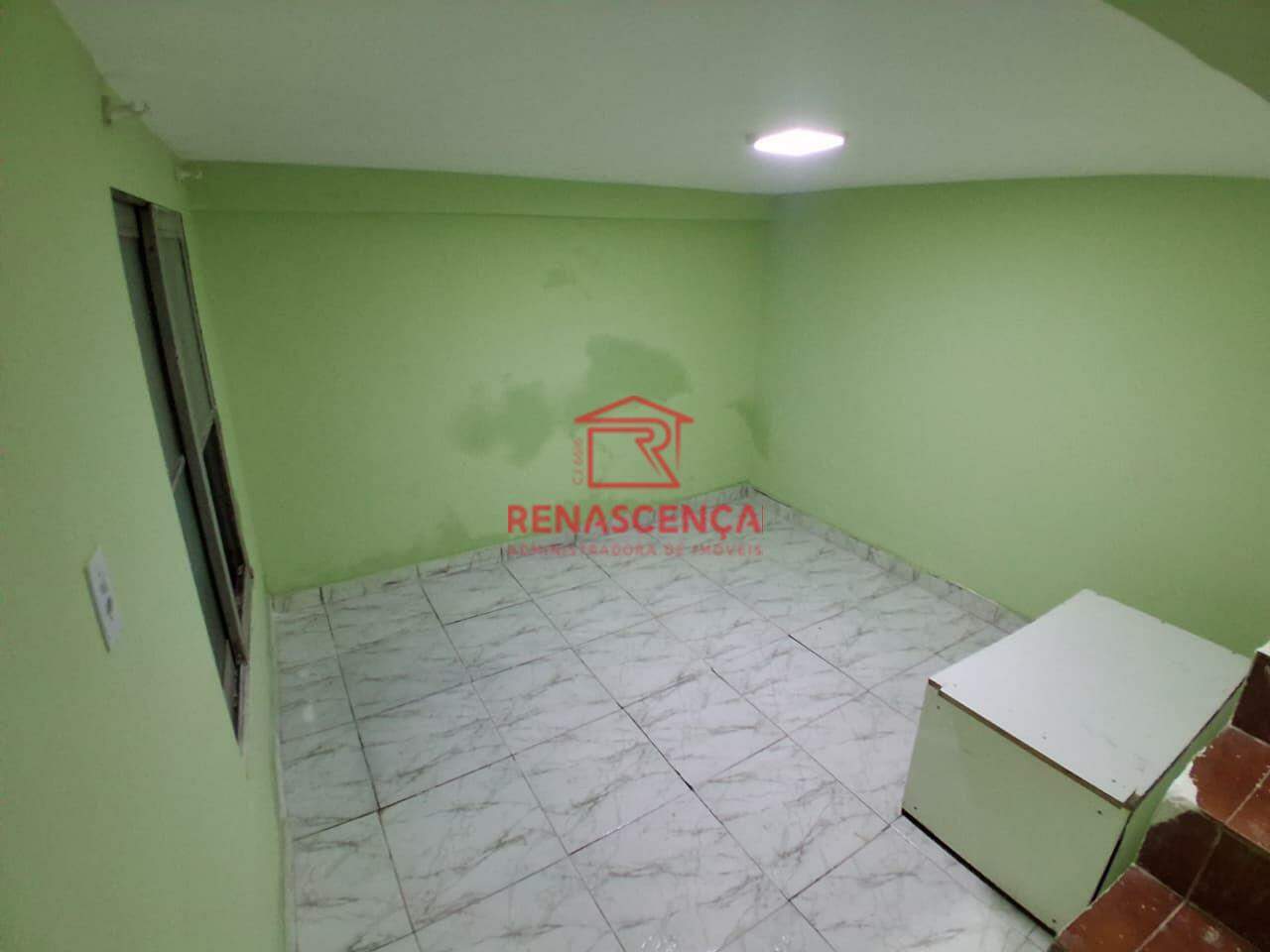 Casa para aluguel no Ramos: 