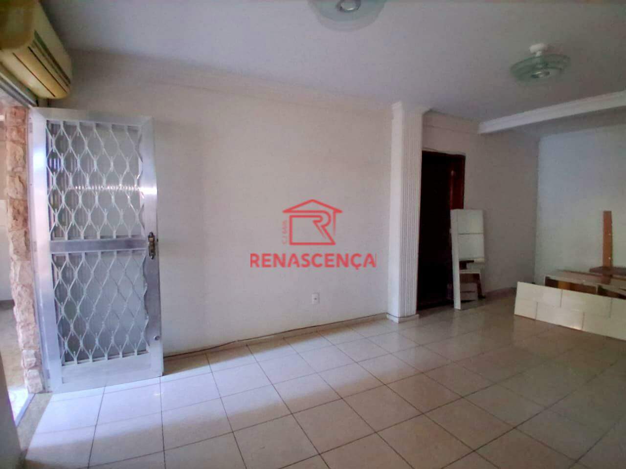 Casa para aluguel no Quintino Bocaiuva: 