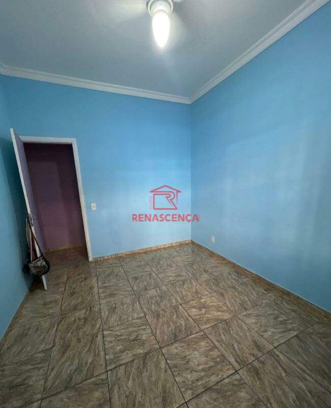 Casa de Vila para aluguel no Quintino Bocaiuva: 