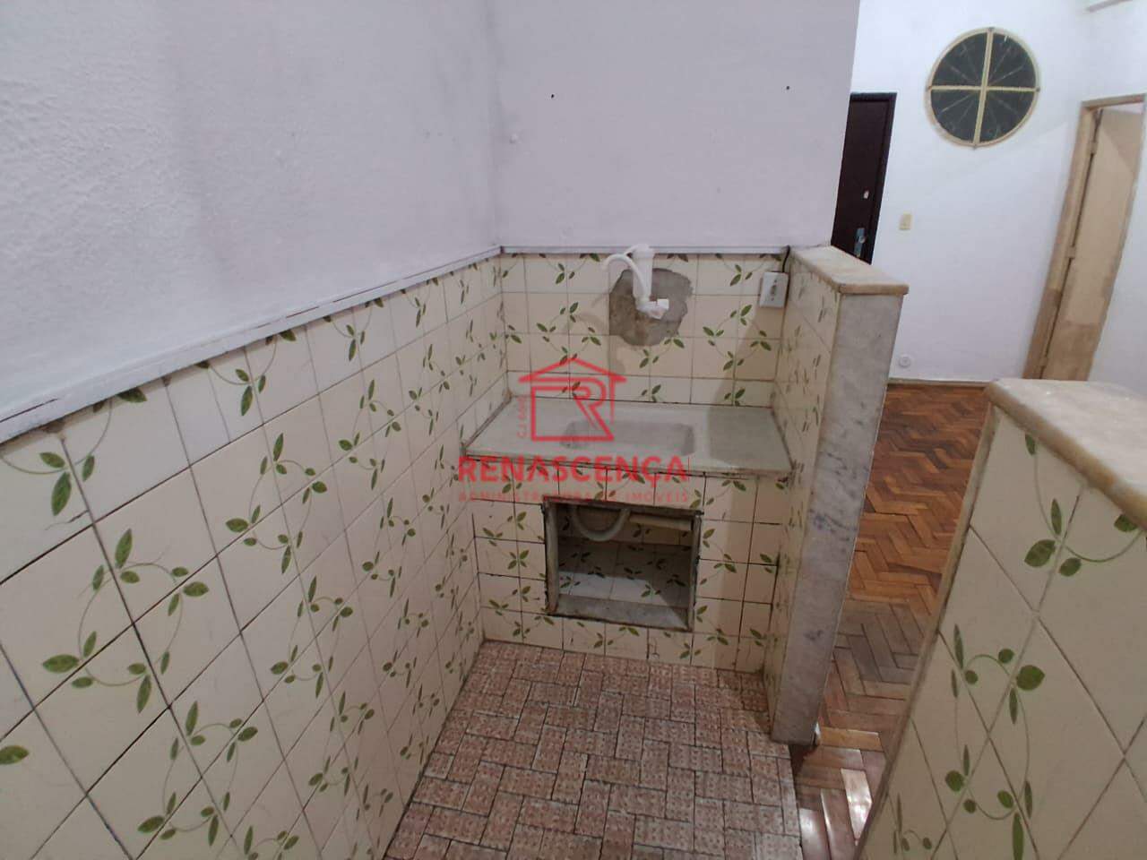 Apartamento para aluguel no Colégio: 