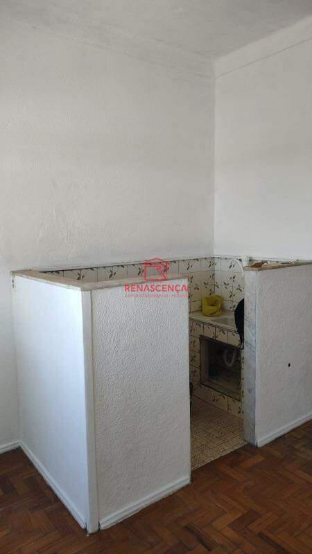 Apartamento para aluguel no Colégio: 