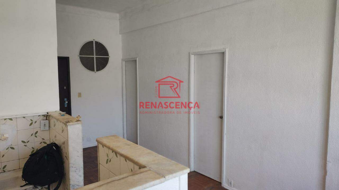 Apartamento para aluguel no Colégio: 