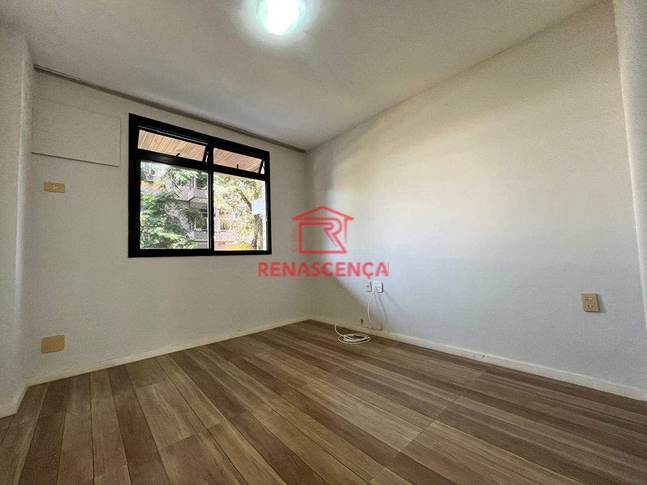 Apartamento para aluguel no Anil: 