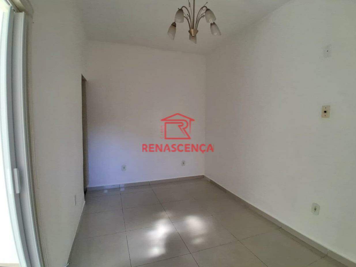 Casa para aluguel no Quintino Bocaiuva: 