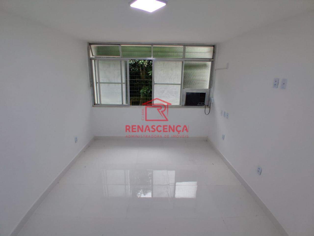 Apartamento para aluguel no Vargem Grande: 