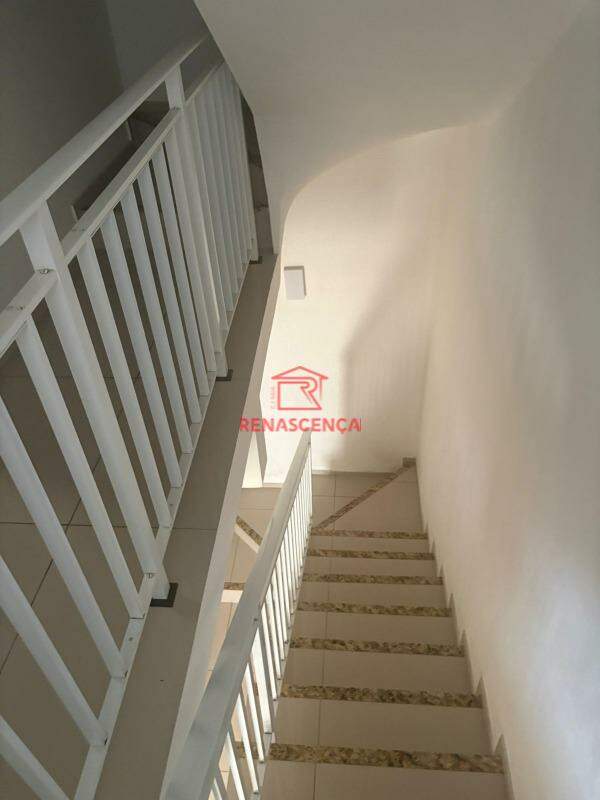 Casa para aluguel no Anil: 