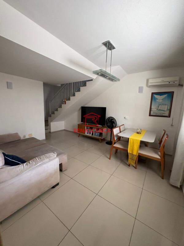 Casa para aluguel no Anil: 