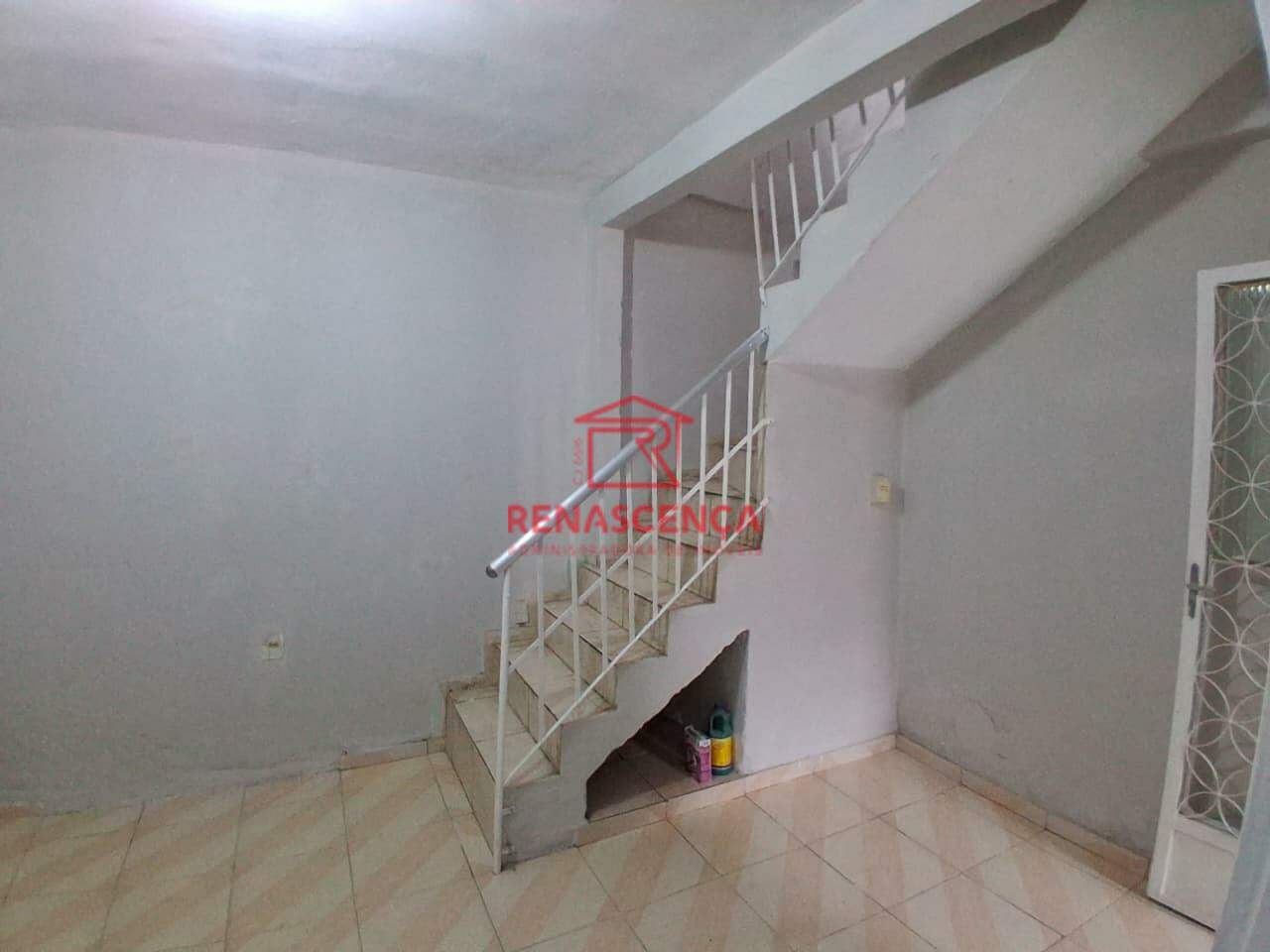 Casa para aluguel no Campo Grande: 