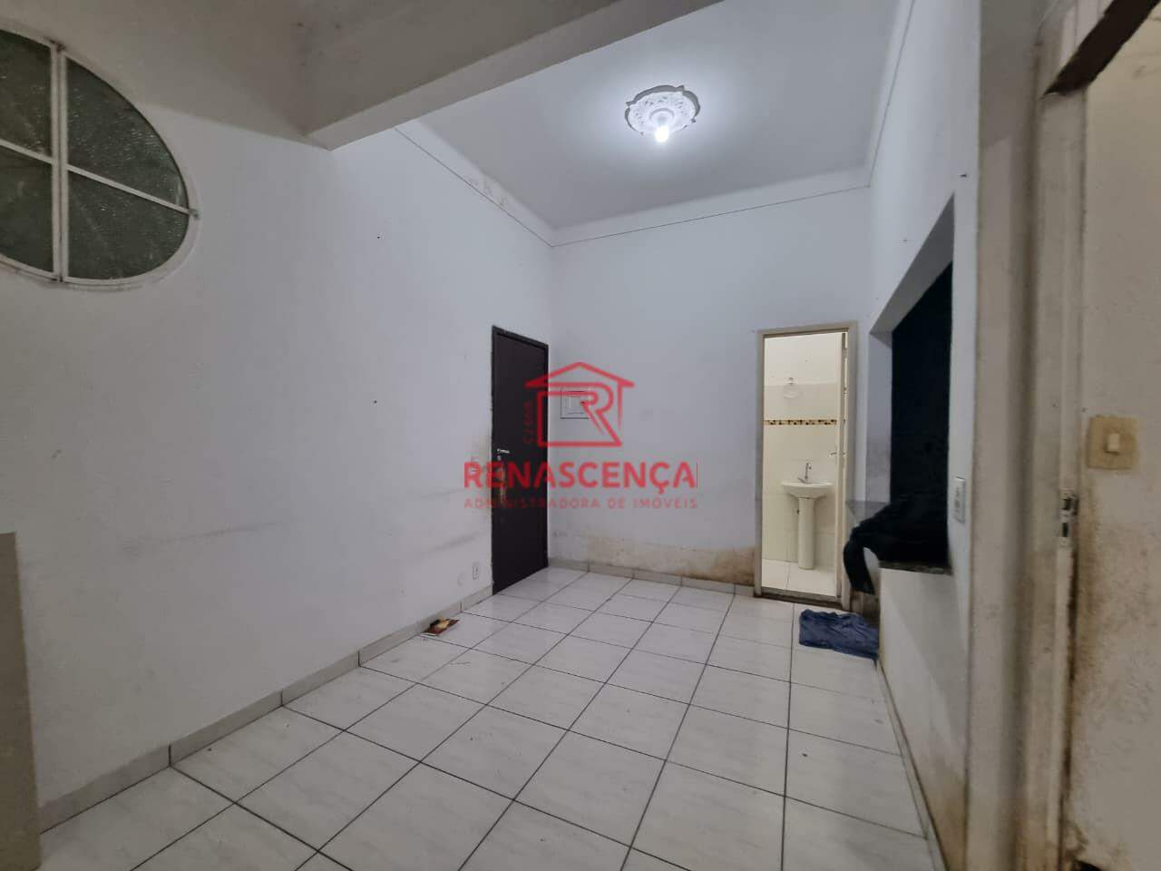 Apartamento para aluguel no Colégio: 
