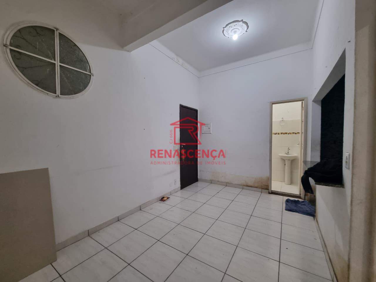 Apartamento para aluguel no Colégio: 