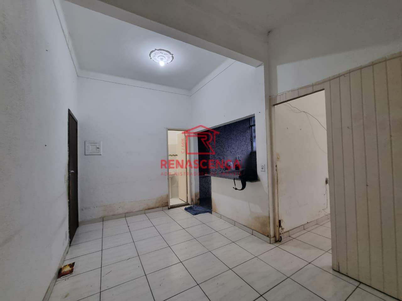 Apartamento para aluguel no Colégio: 