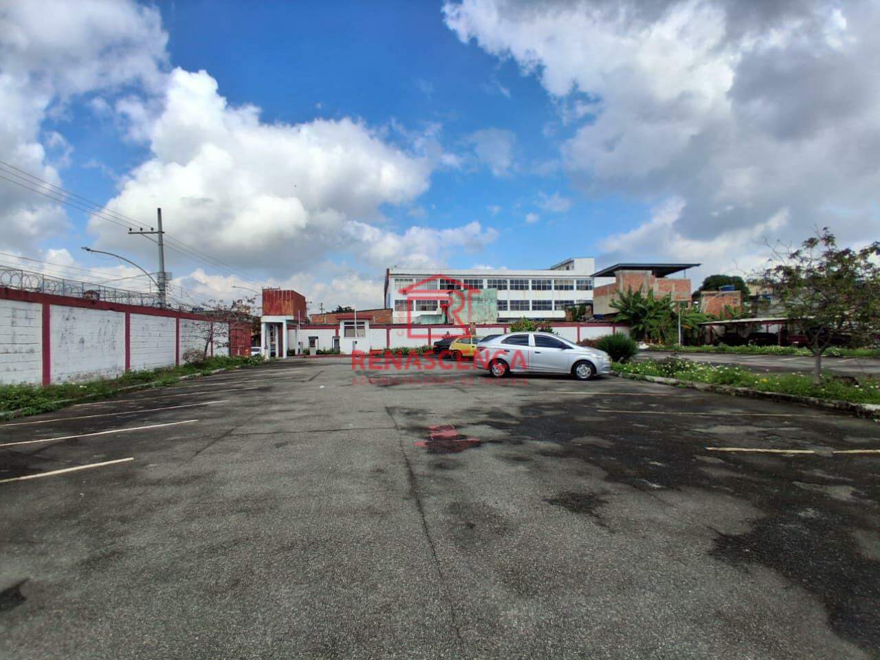 Terreno para aluguel no Pavuna: 