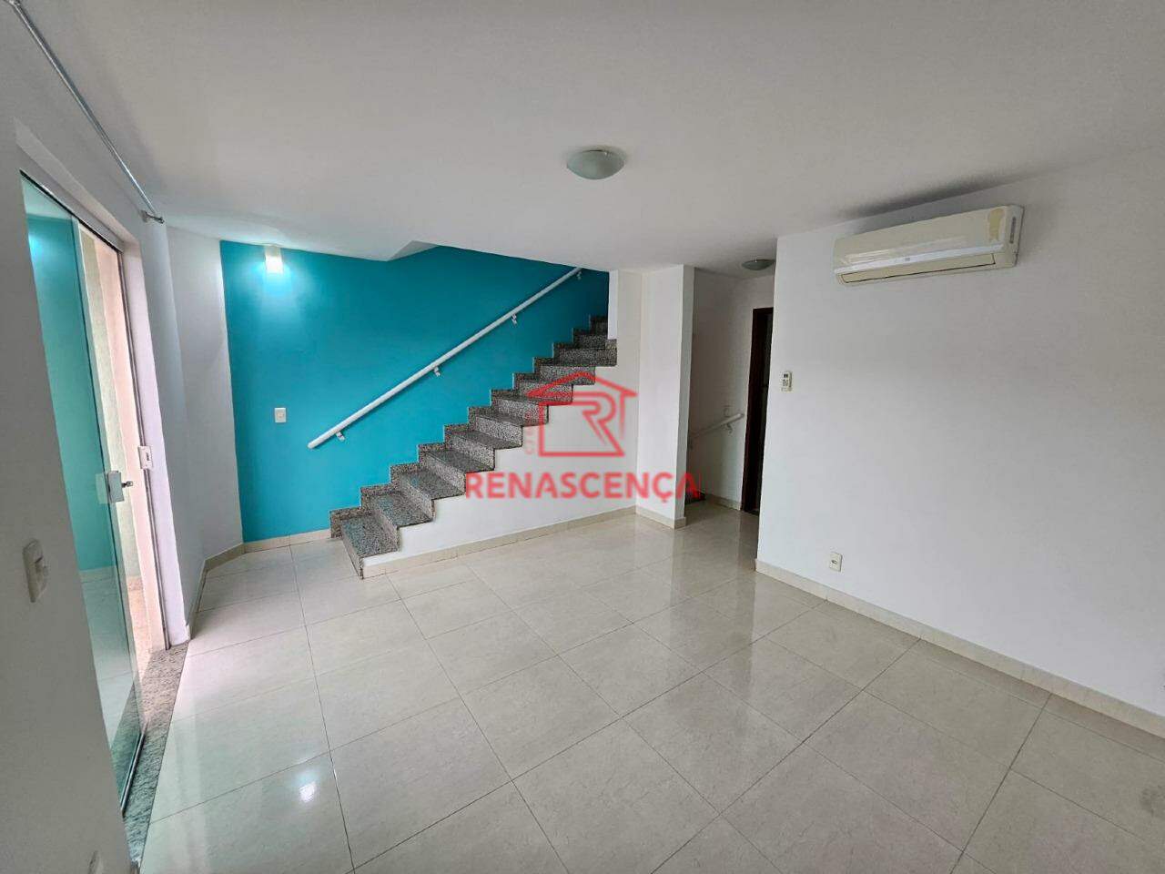 Casa para aluguel no Moquetá: 