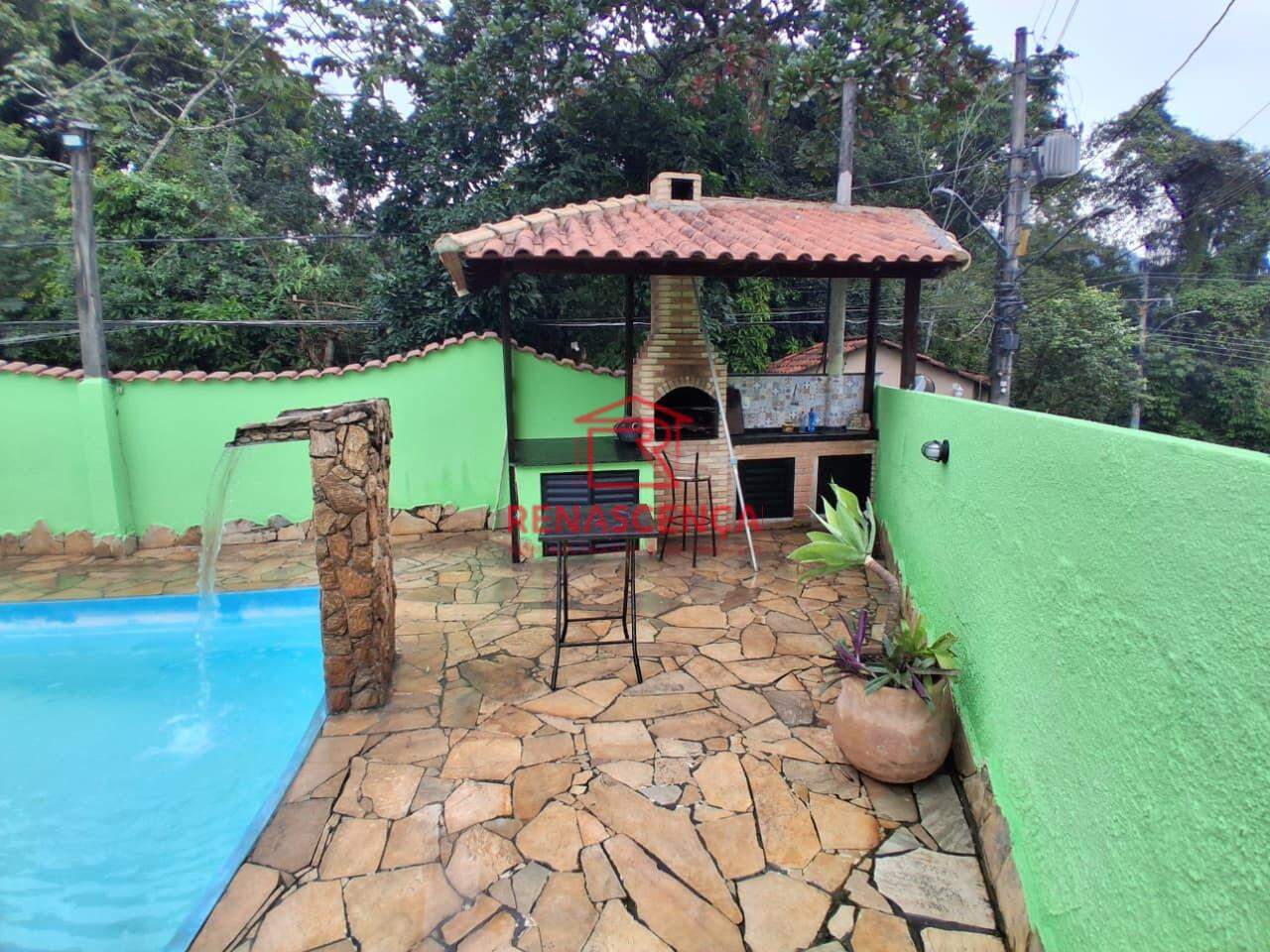 Casa para aluguel no Camorim: 