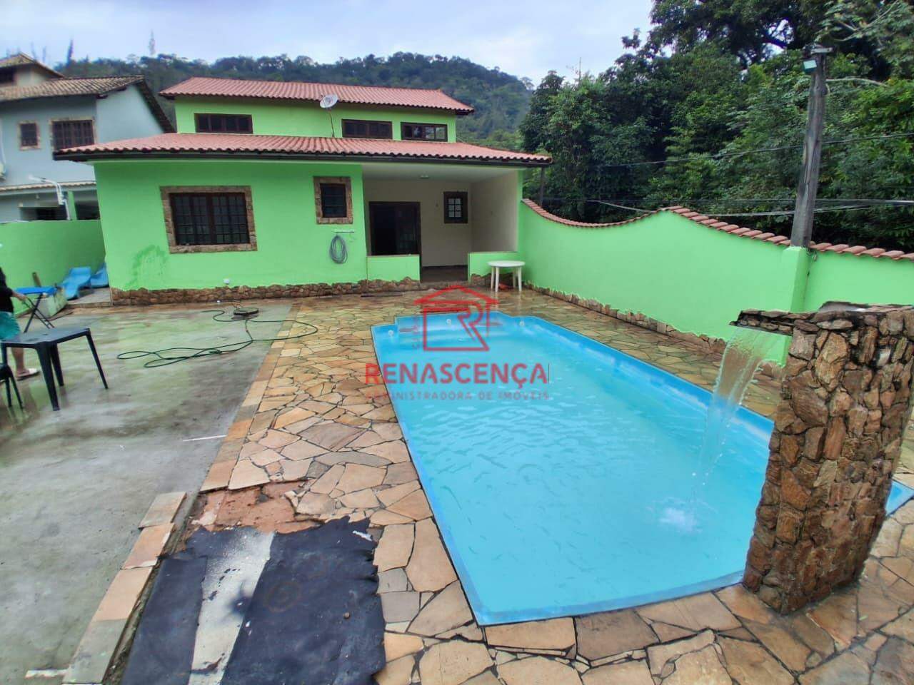 Casa para aluguel no Camorim: 