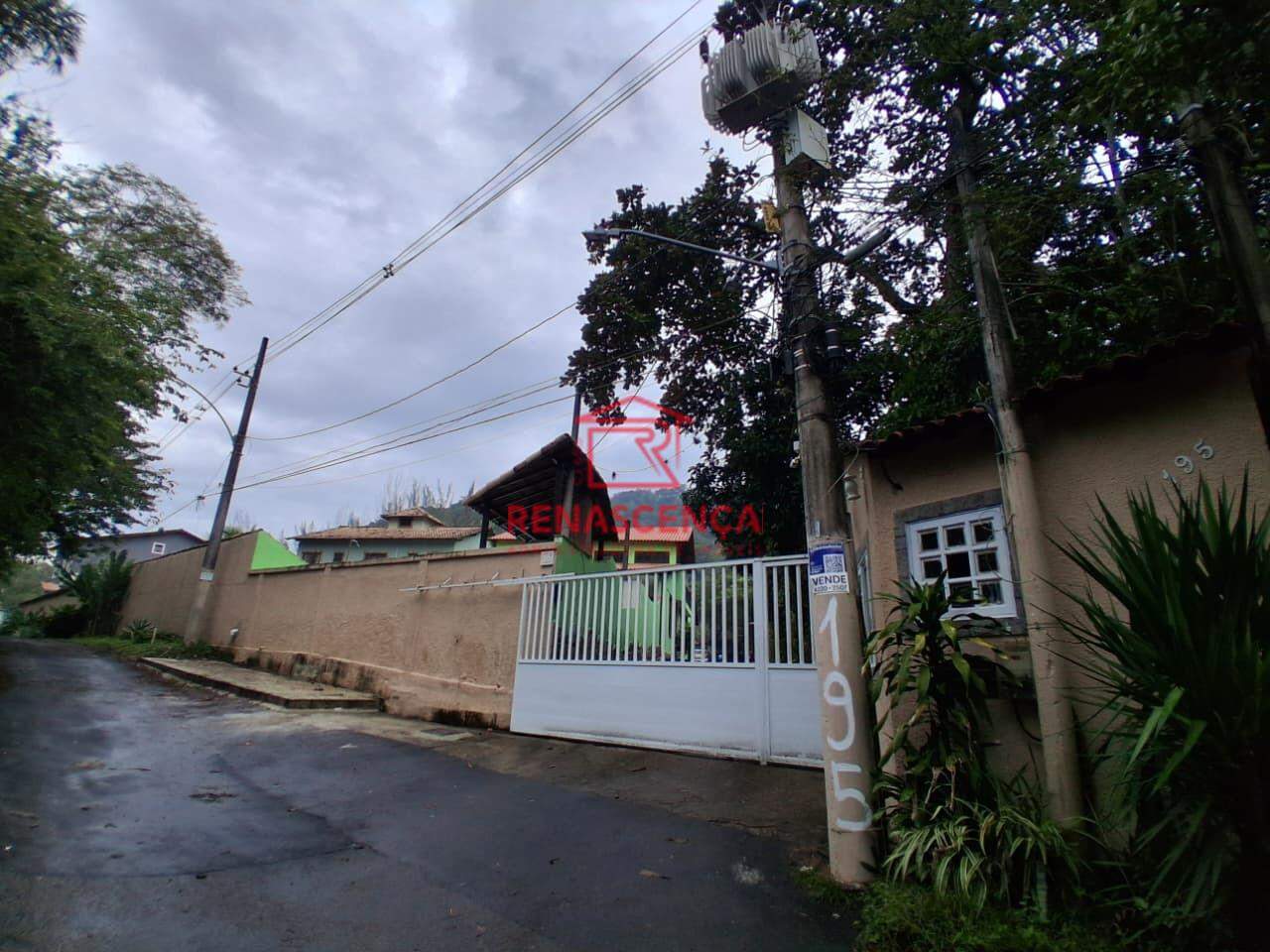 Casa para aluguel no Camorim: 
