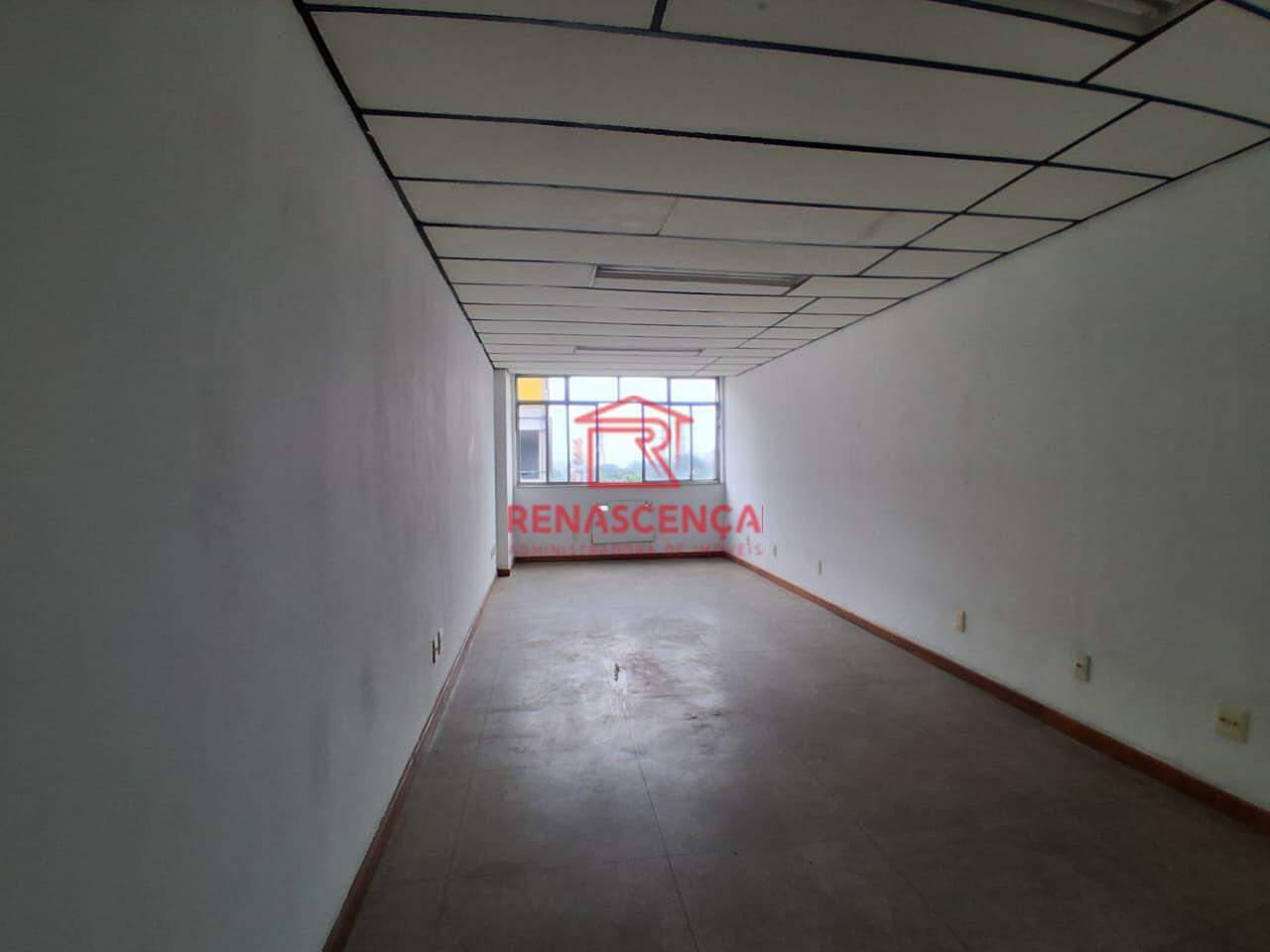 Sala para aluguel no Centro: 
