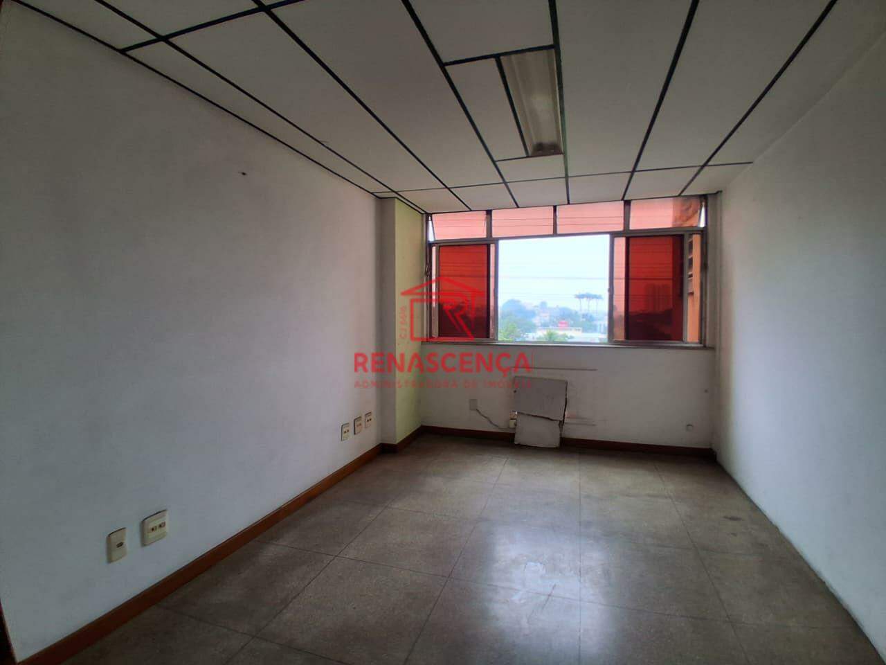 Sala para aluguel no Centro: 