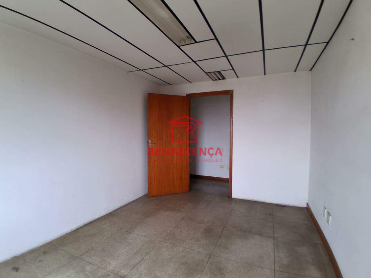 Sala para aluguel no Centro: 