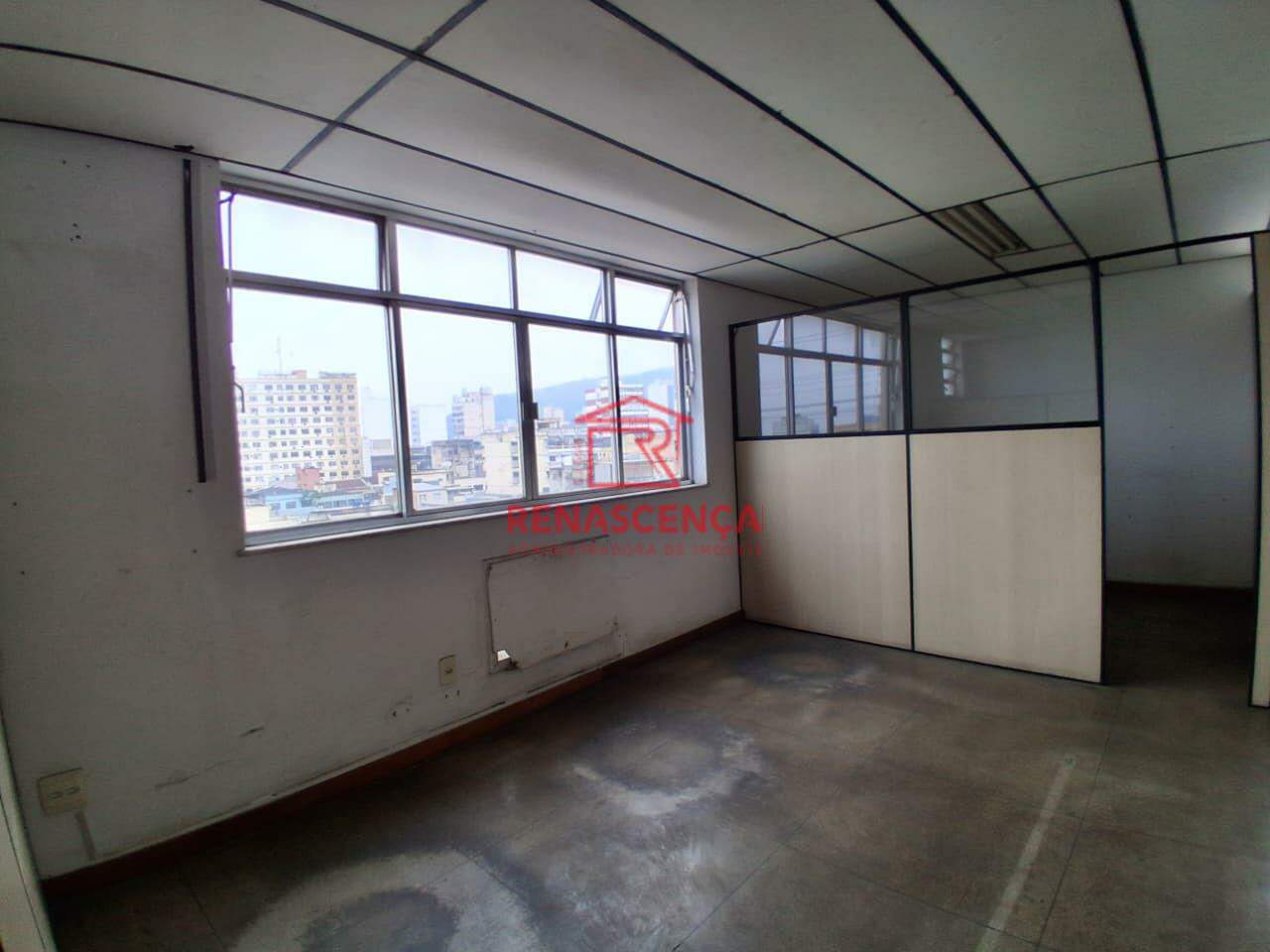 Sala para aluguel no Centro: 