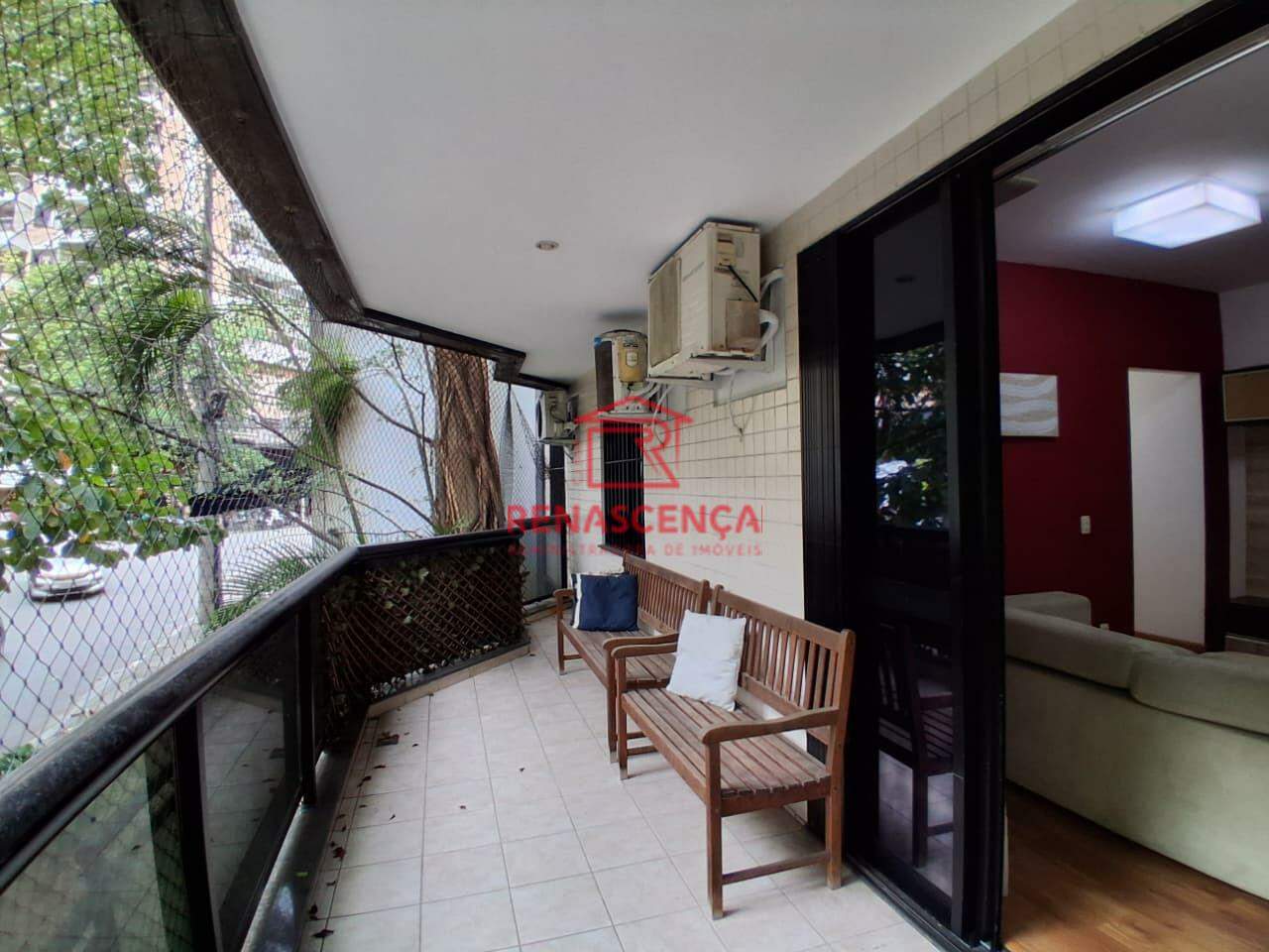Apartamento para aluguel no Leblon: 