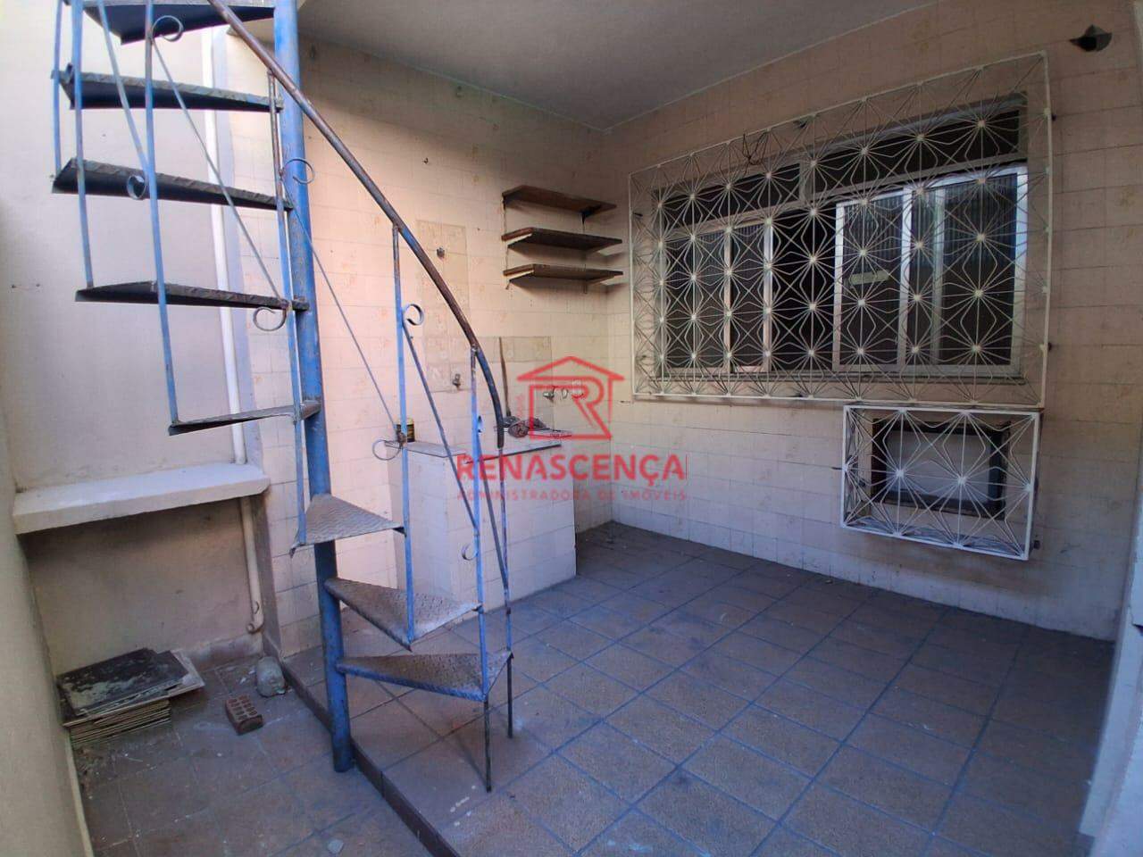 Casa para aluguel no Campo Grande: 