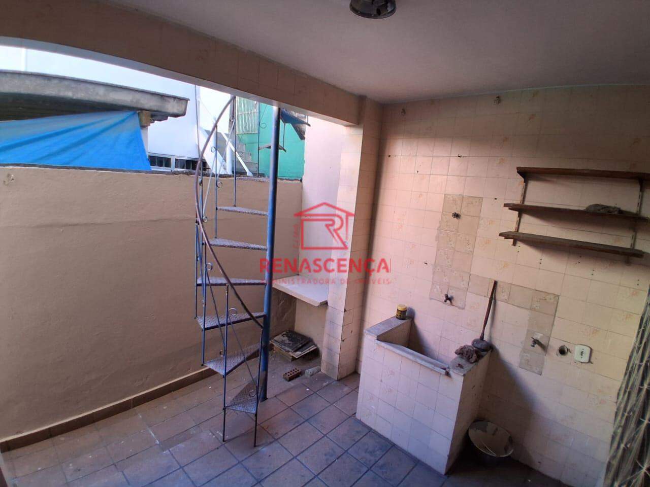 Casa para aluguel no Campo Grande: 