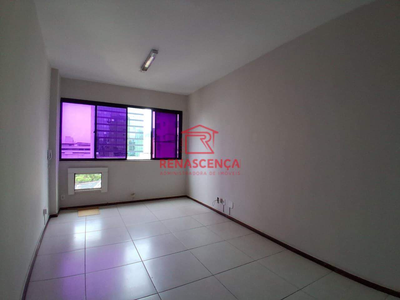 Sala para aluguel no Centro: 