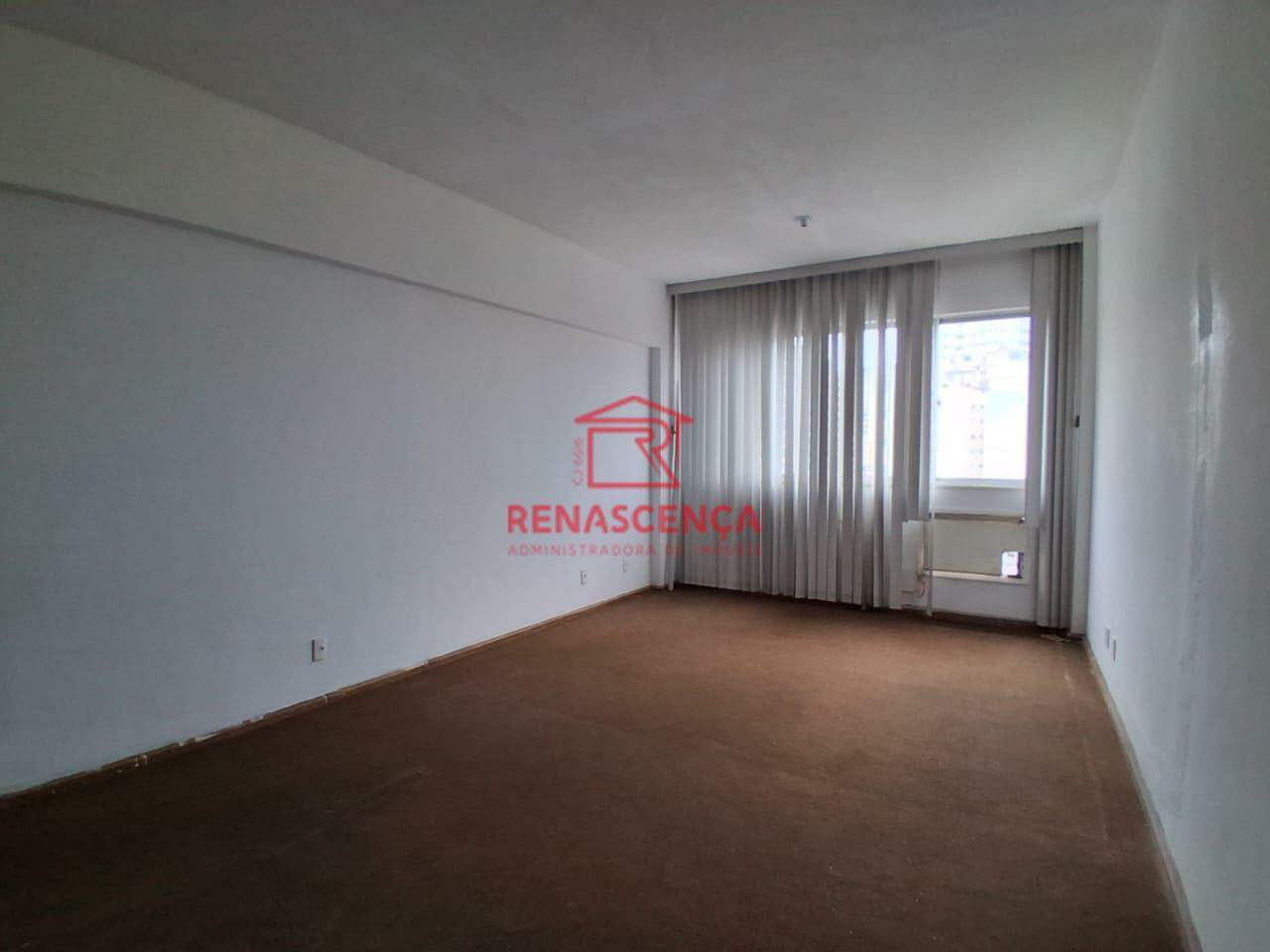 Sala para aluguel no Centro: 