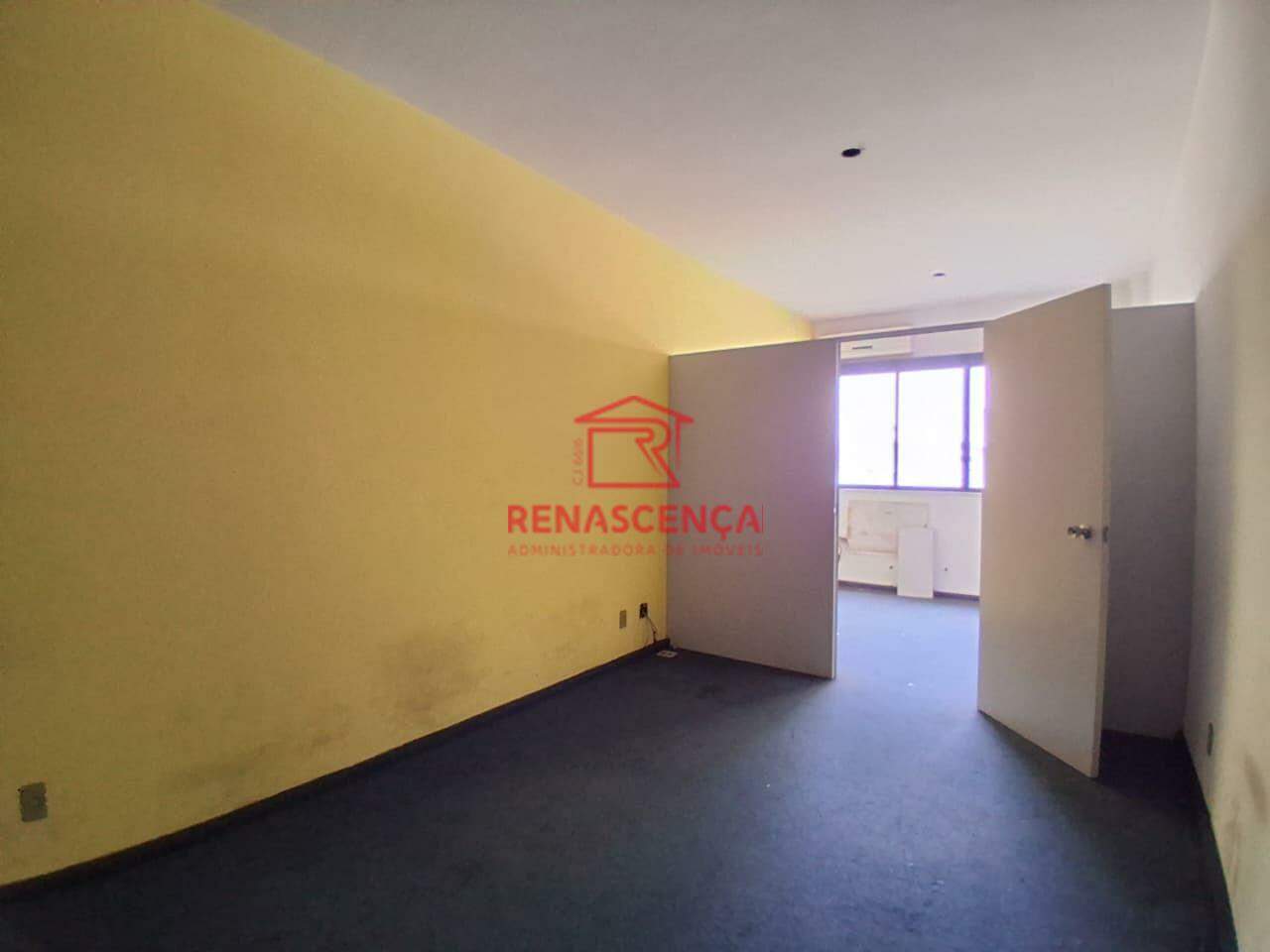 Sala para aluguel no Centro: 
