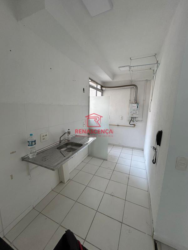 Apartamento para aluguel no Realengo: 