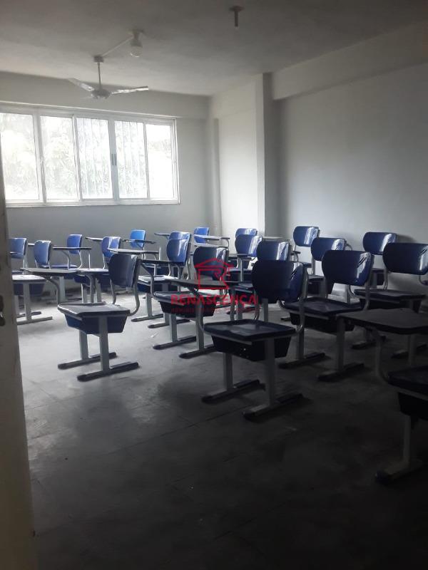 Prédio Comercial para aluguel no Tauá: 