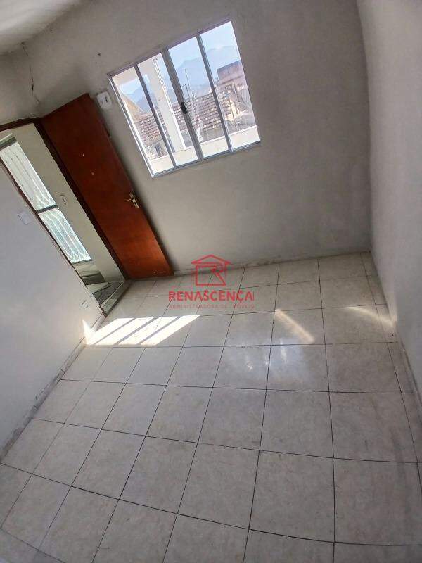 Casa para aluguel no Bangu: 