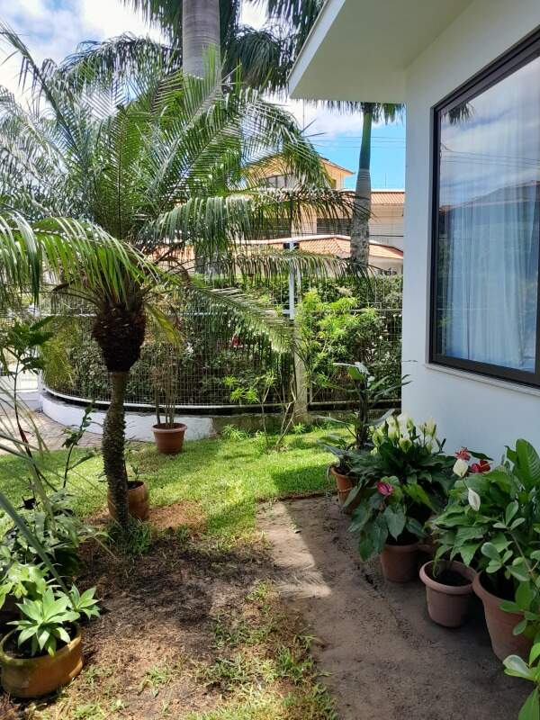 Casa de Condomínio à venda no Cachoeira do Bom Jesus: 
