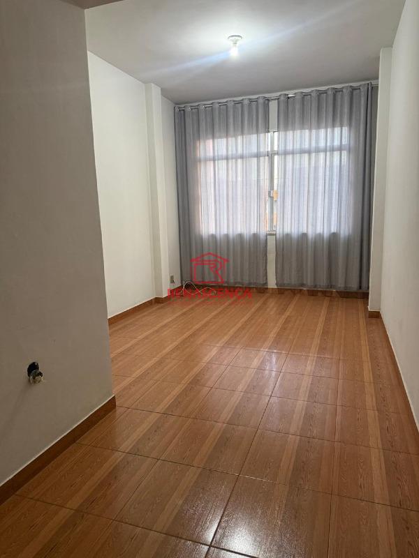 Apartamento para aluguel no Irajá: 