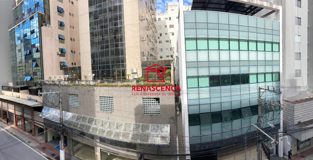 Apartamento para aluguel no Centro: 