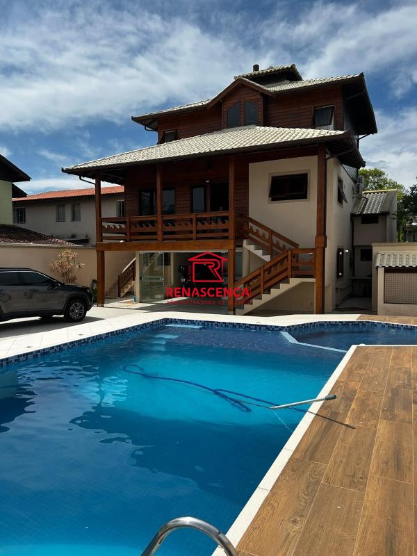 Casa para aluguel no Campeche: 