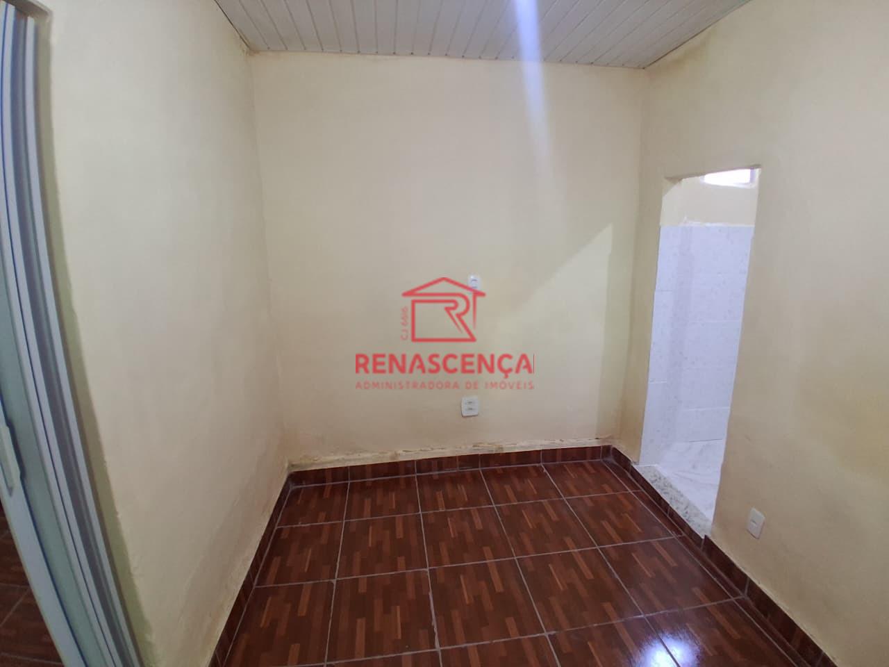 Casa para aluguel no Irajá: 