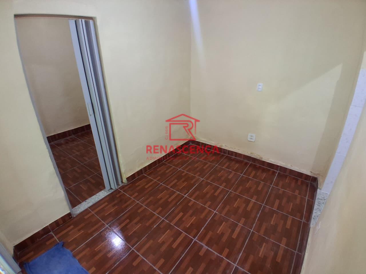 Casa para aluguel no Irajá: 
