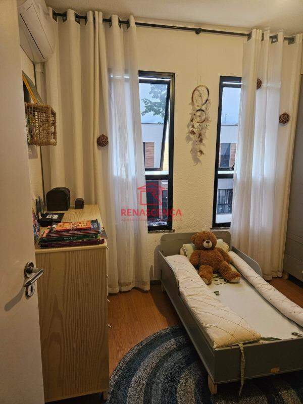 Apartamento para aluguel no Vargem Grande: 