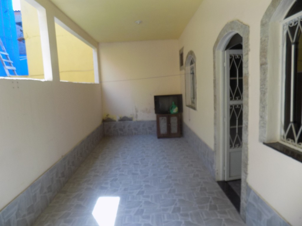 Casa para aluguel no Realengo: 