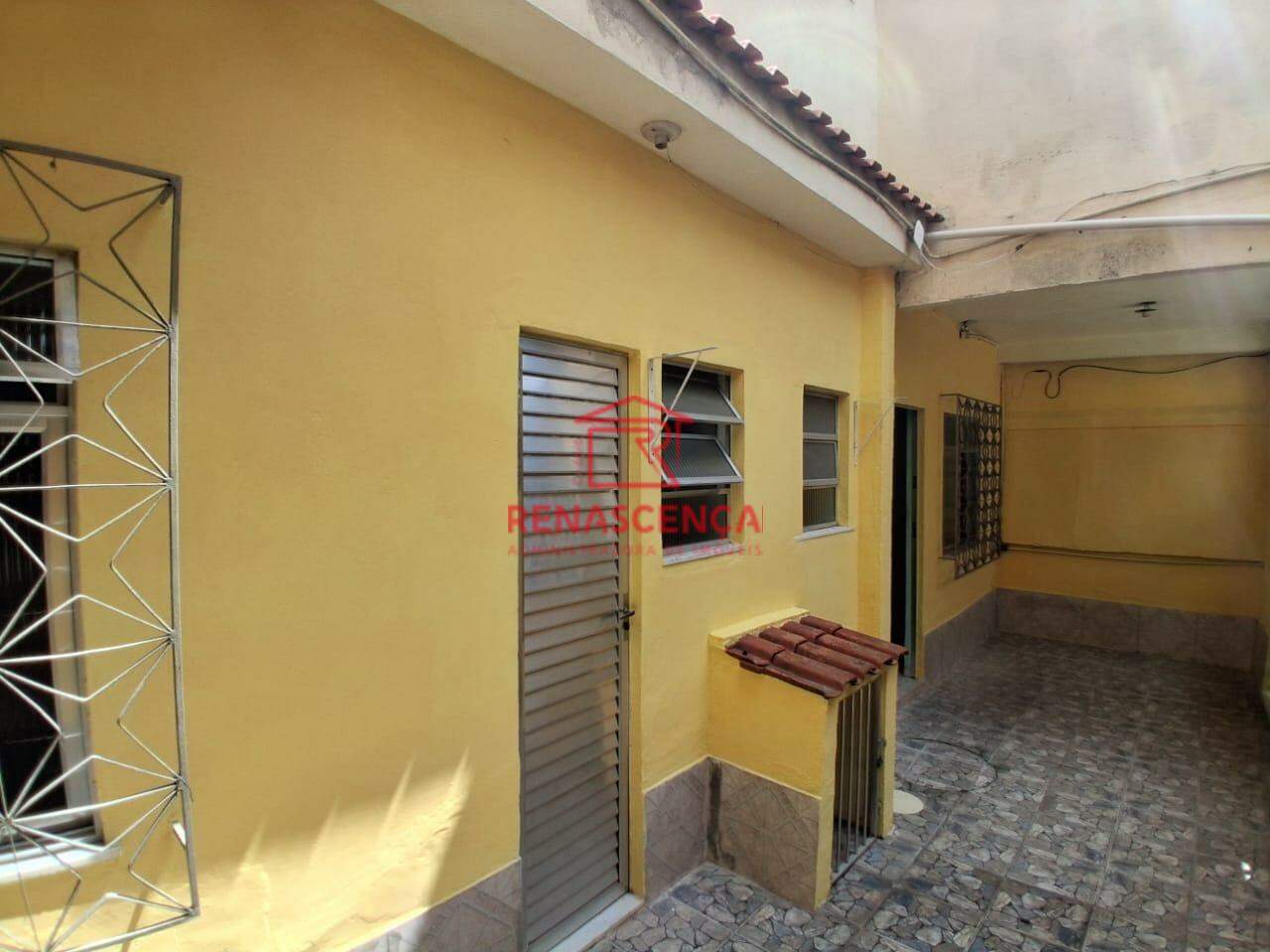 Casa para aluguel no Campo Grande: 