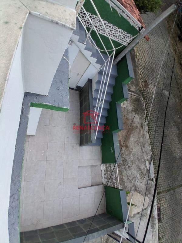 Casa para aluguel no Campo Grande: 
