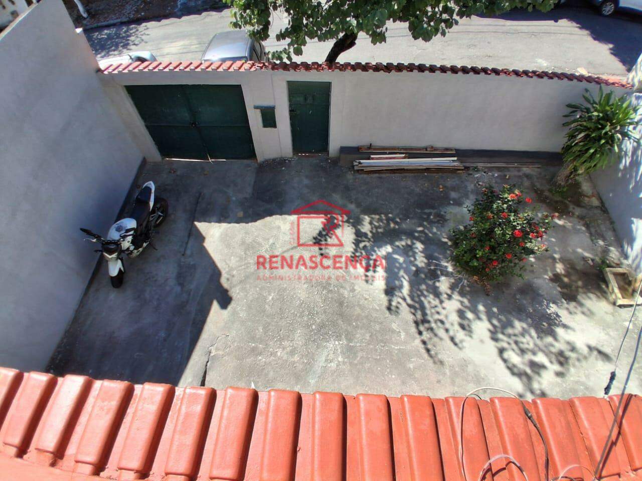 Casa para aluguel no Magalhães Bastos: 