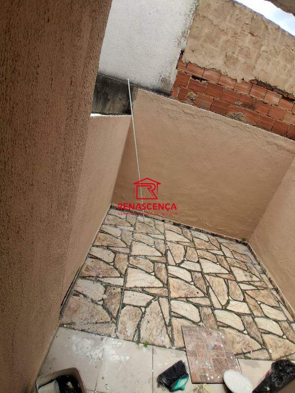 Casa para aluguel no Campo Grande: 