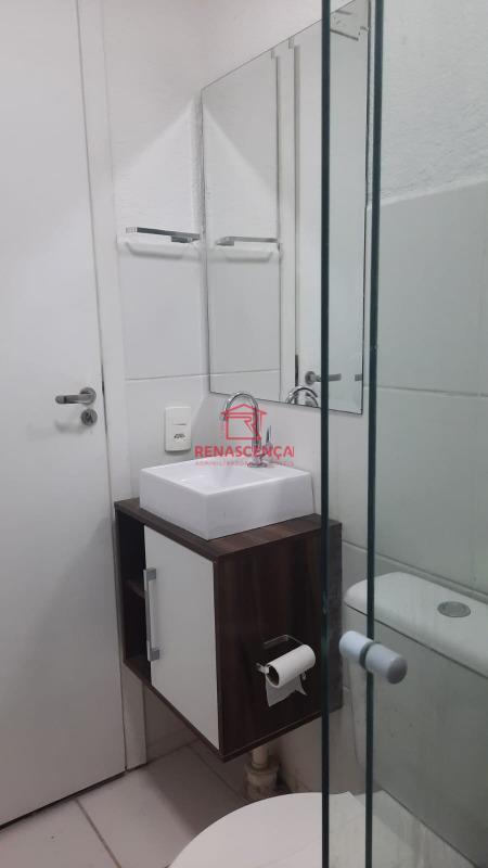 Apartamento para aluguel no Realengo: 