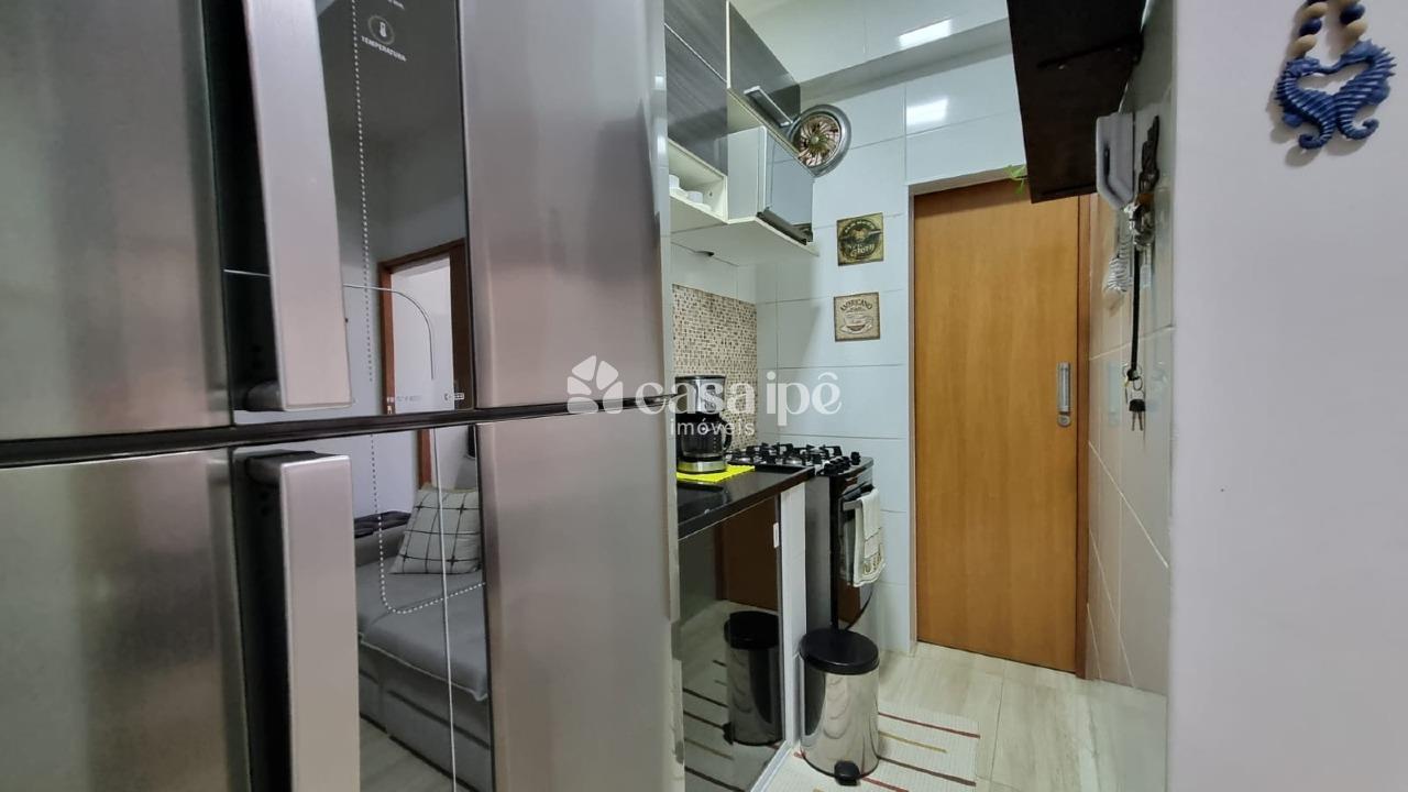 Kitnet à venda no Ponta da Praia: 