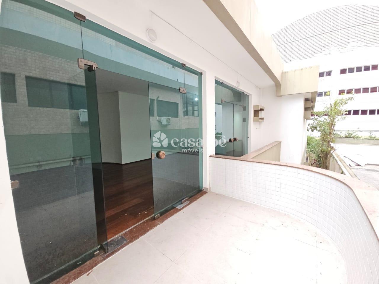 Sobreposta alta à venda no Embaré: 